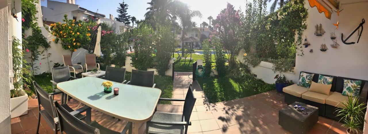 Beachfront Oasis In Costa Del Sol. Caleta De Velez Exterior photo