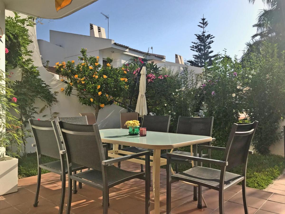 Beachfront Oasis In Costa Del Sol. Caleta De Velez Exterior photo